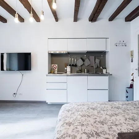 Navigli - Vigevano 45 & Casale 3a شقة ميلان